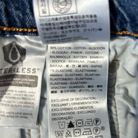 Levis 501 Denim Jean Shorts Size 25 Cut Off Raw Hem - Picture 3 of 4